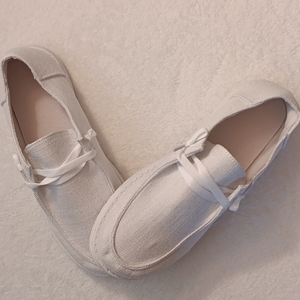 Slip- on Shoes White Linen look